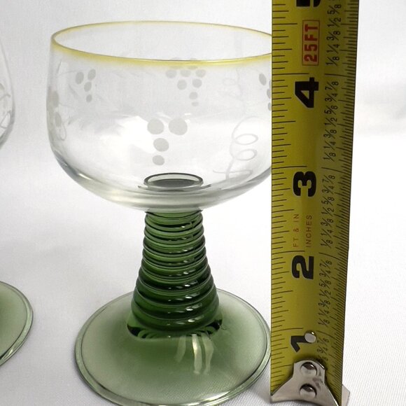 Roemer Vintage Beehive Green Stem Glasses Set of 2 Etched Grapevine Barware 4 oz - Picture 3 of 10